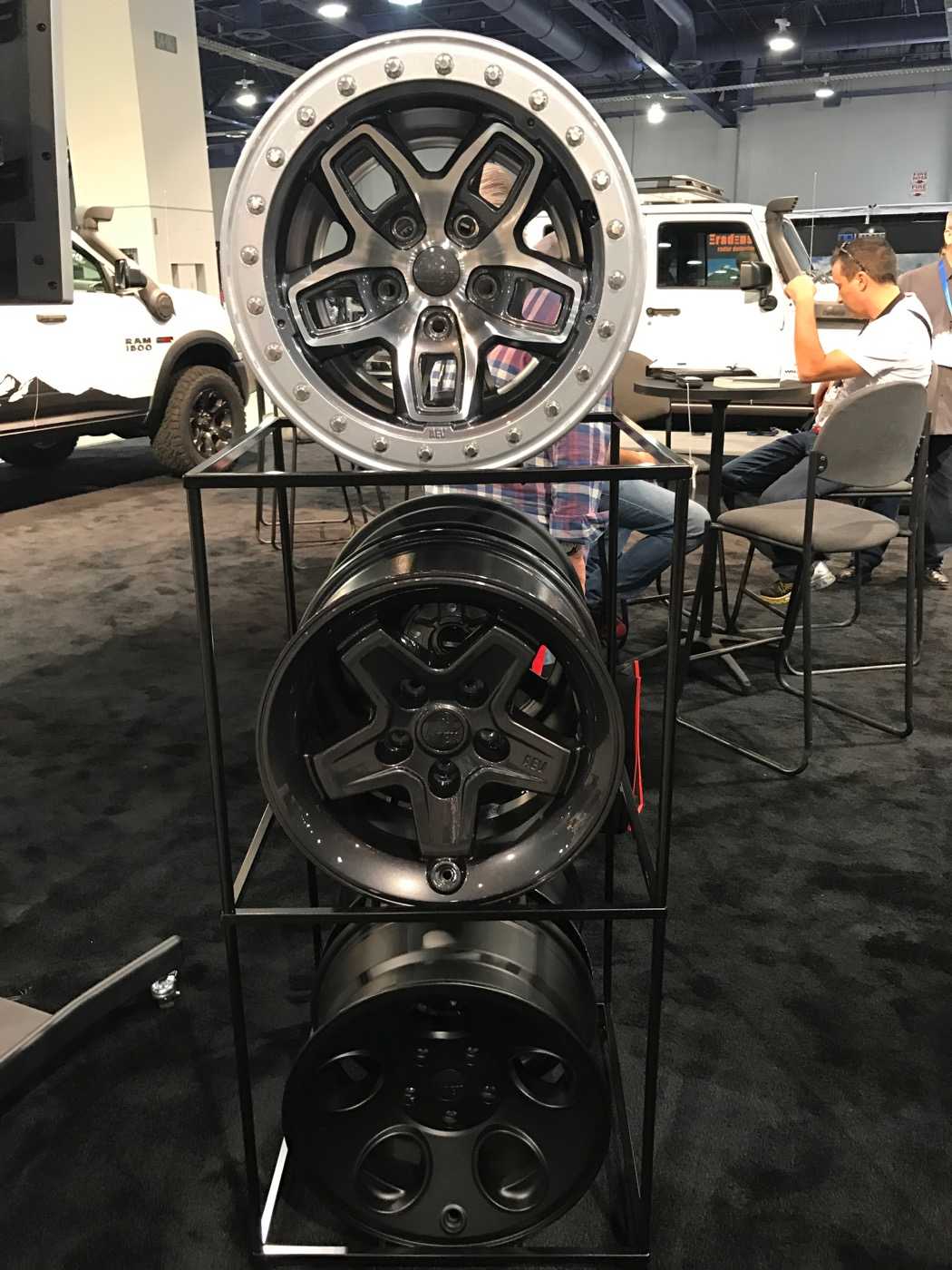 Sema 2016 Image Walkthrough Quadratec
