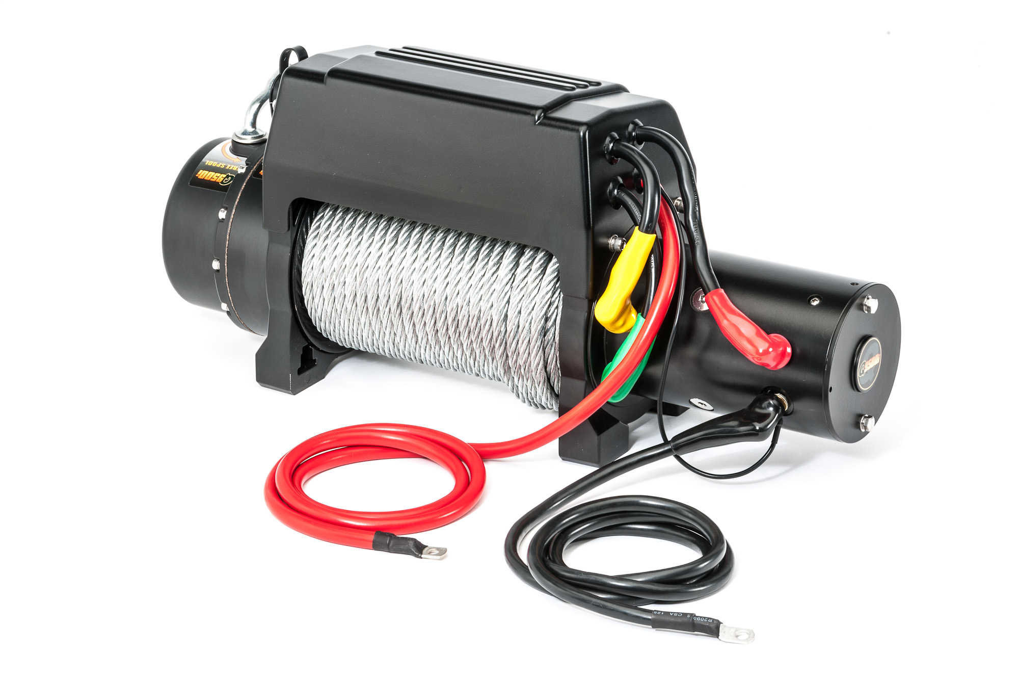 Quadratec QSeries Winch with Daystar® Winch Isolator For Roller