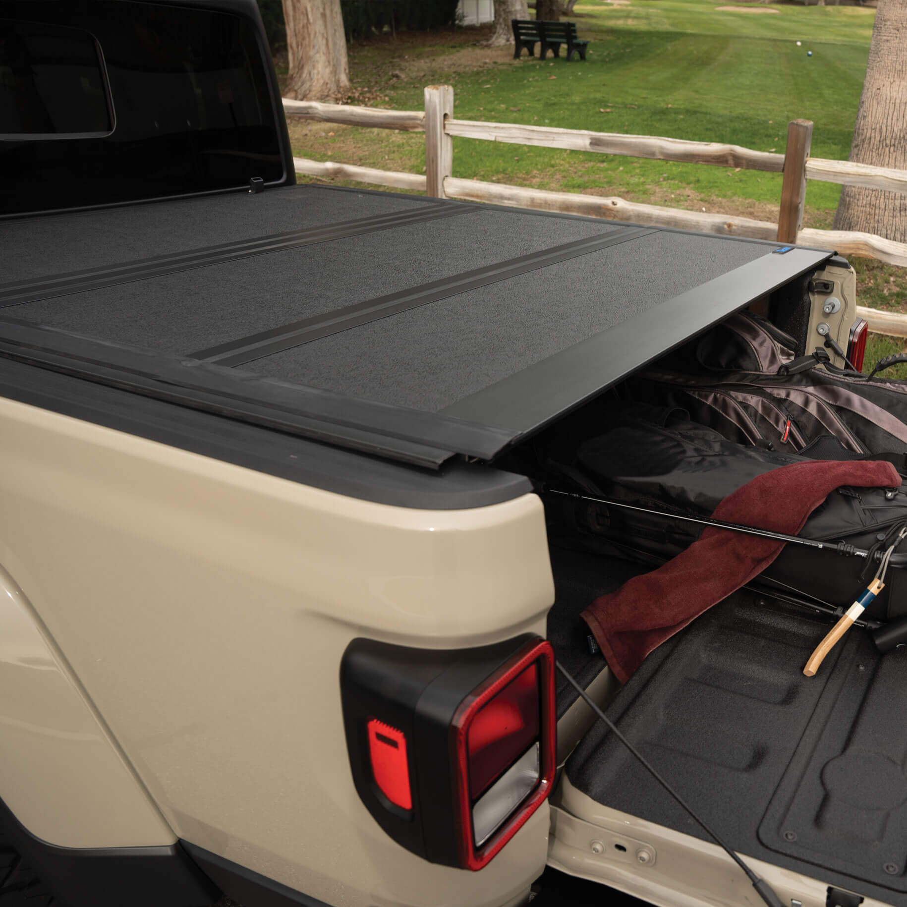 Quadratec Door Storage Hanger