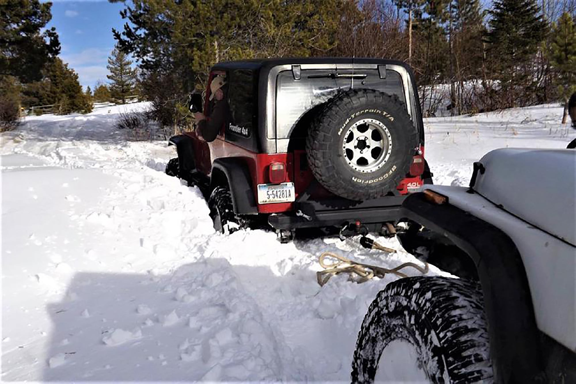 How to Self Recover a Stuck Jeep: Essential Tips and Tricks
