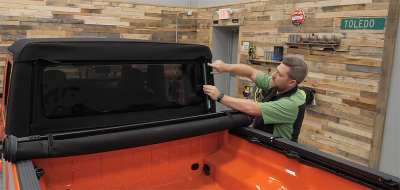 Mopar 2020 Jeep Gladiator JT Soft Top Install