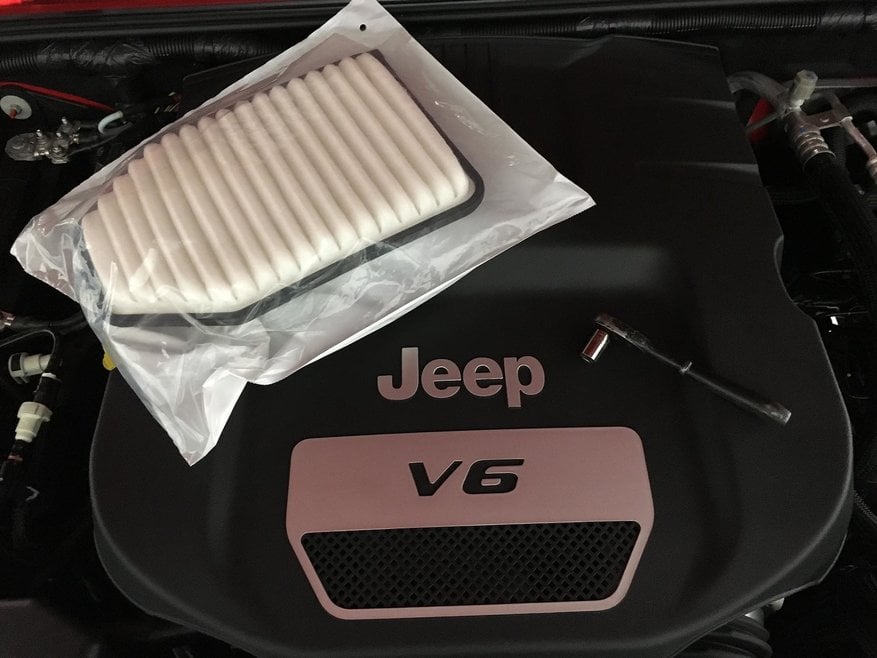 How To Replace A Jeep JK Wrangler Air Filter | Quadratec