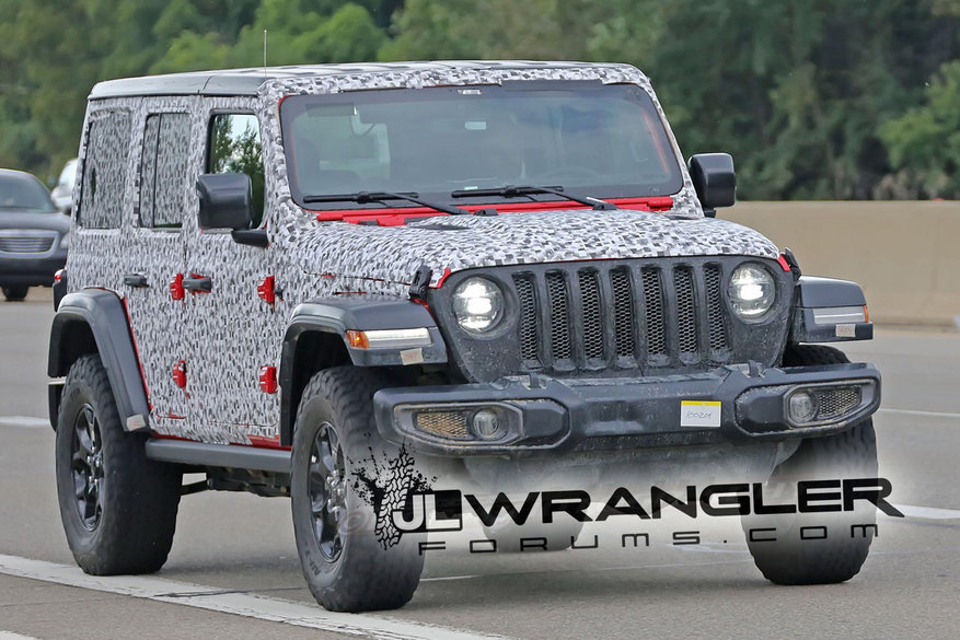 Spy Photos Show Off Exposed Jl Wrangler Quadratec First Displayed Wednesday By Jl Wrangler Forums Are Definitely An Fca Inspired Coming Out Party For Its New Vehicle Which Thankfully Does Retain The
