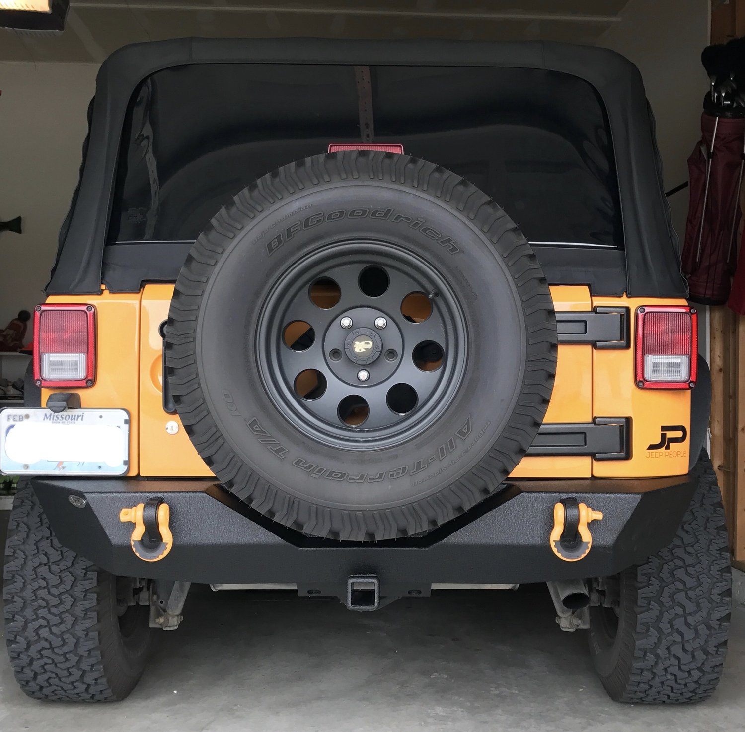 Mopar 5 Oz Touch Up Spray Paint For Jeep Vehicles Quadratec