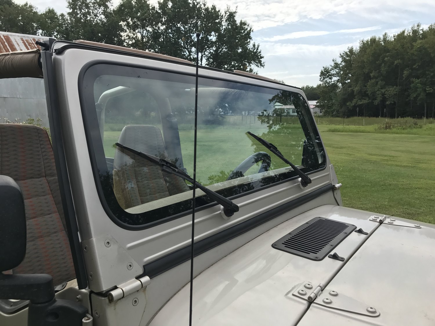 Jeep Yj Windshield Frame With Glass Installed Flash Sales, SAVE 49% -  