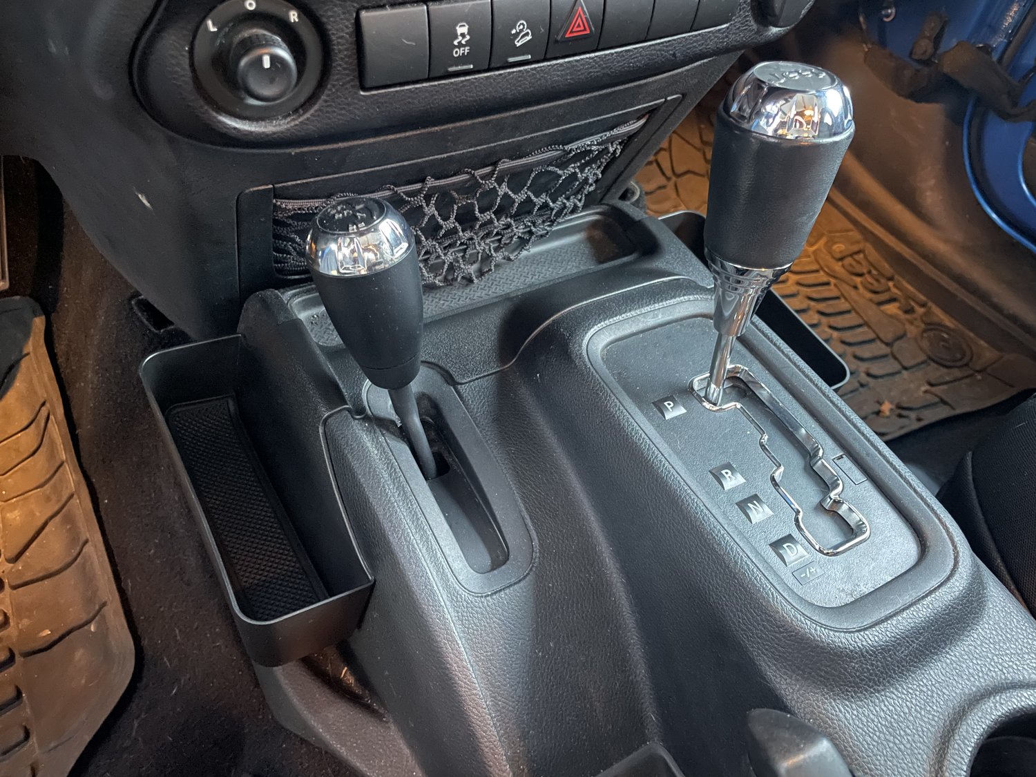 TACTIK Gear Box Storage Tray for 1218 Jeep Wrangler JK with Automatic