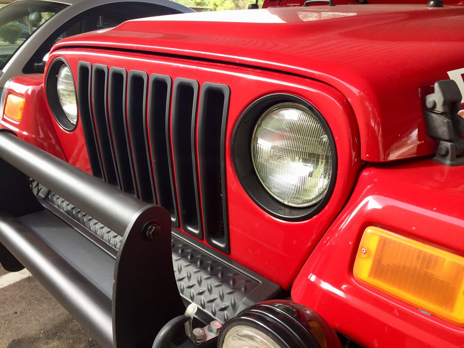 Rugged Ridge 12419.23 Headlamp Bezels in Black for 9706 Jeep Wrangler