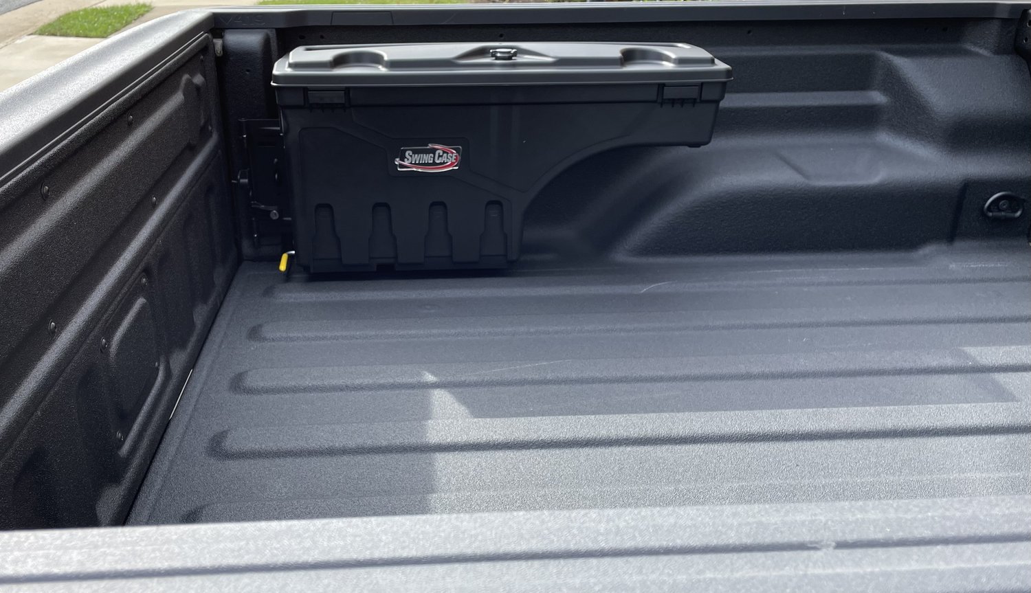 Rugged Ridge Armis Swing Case for 2021 Jeep Gladiator JT Quadratec