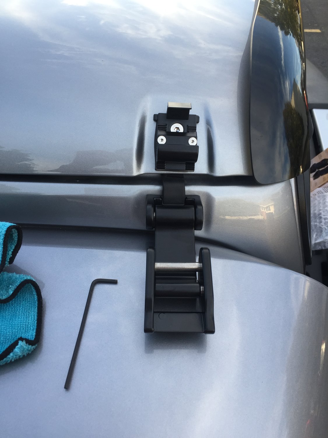 Drake Off Road 12600 0216 RocKlaw Hood Catch System with ...