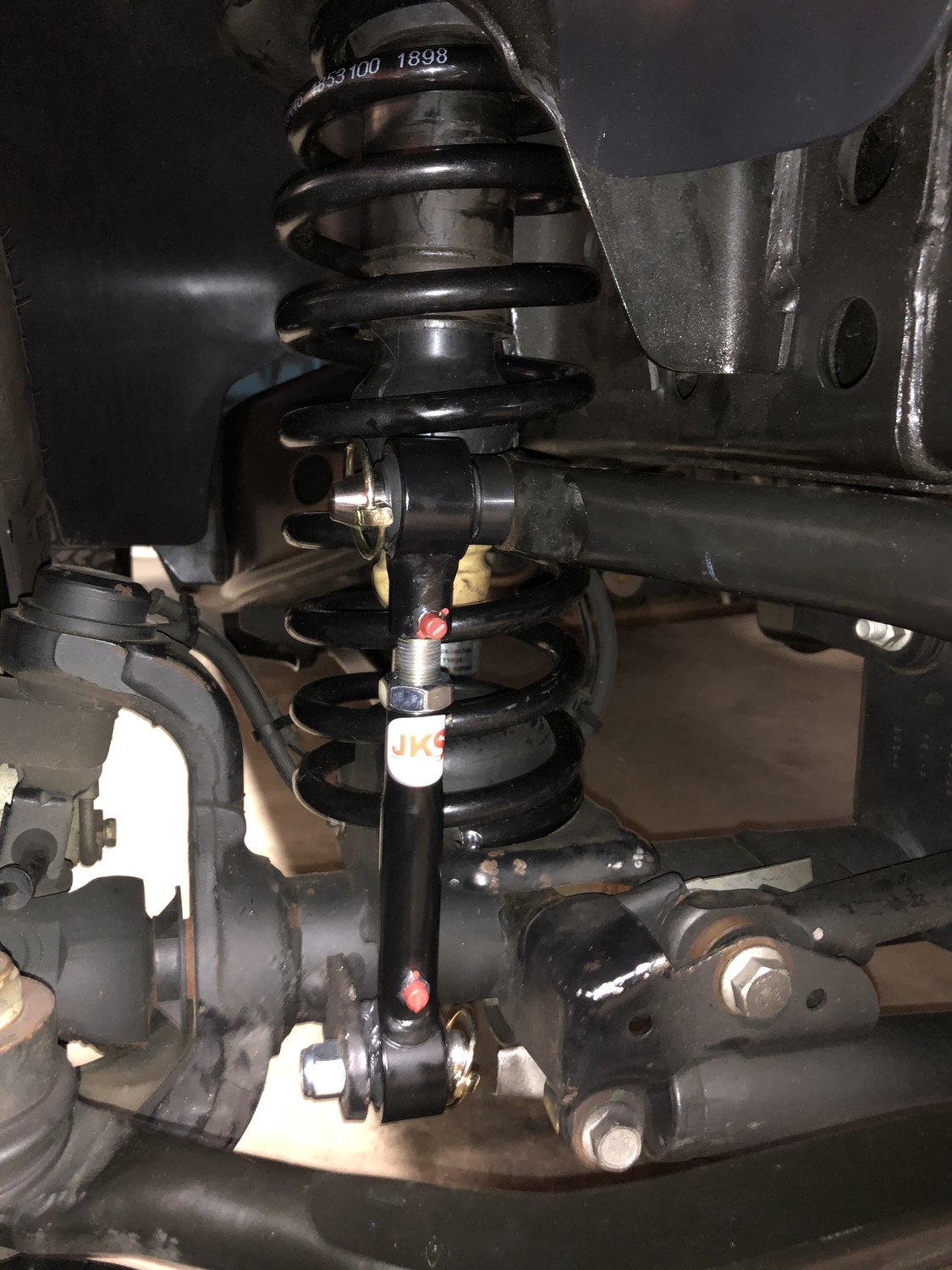 JKS Manufacturing Front Quicker Disconnects for 0718 Jeep Wrangler JK