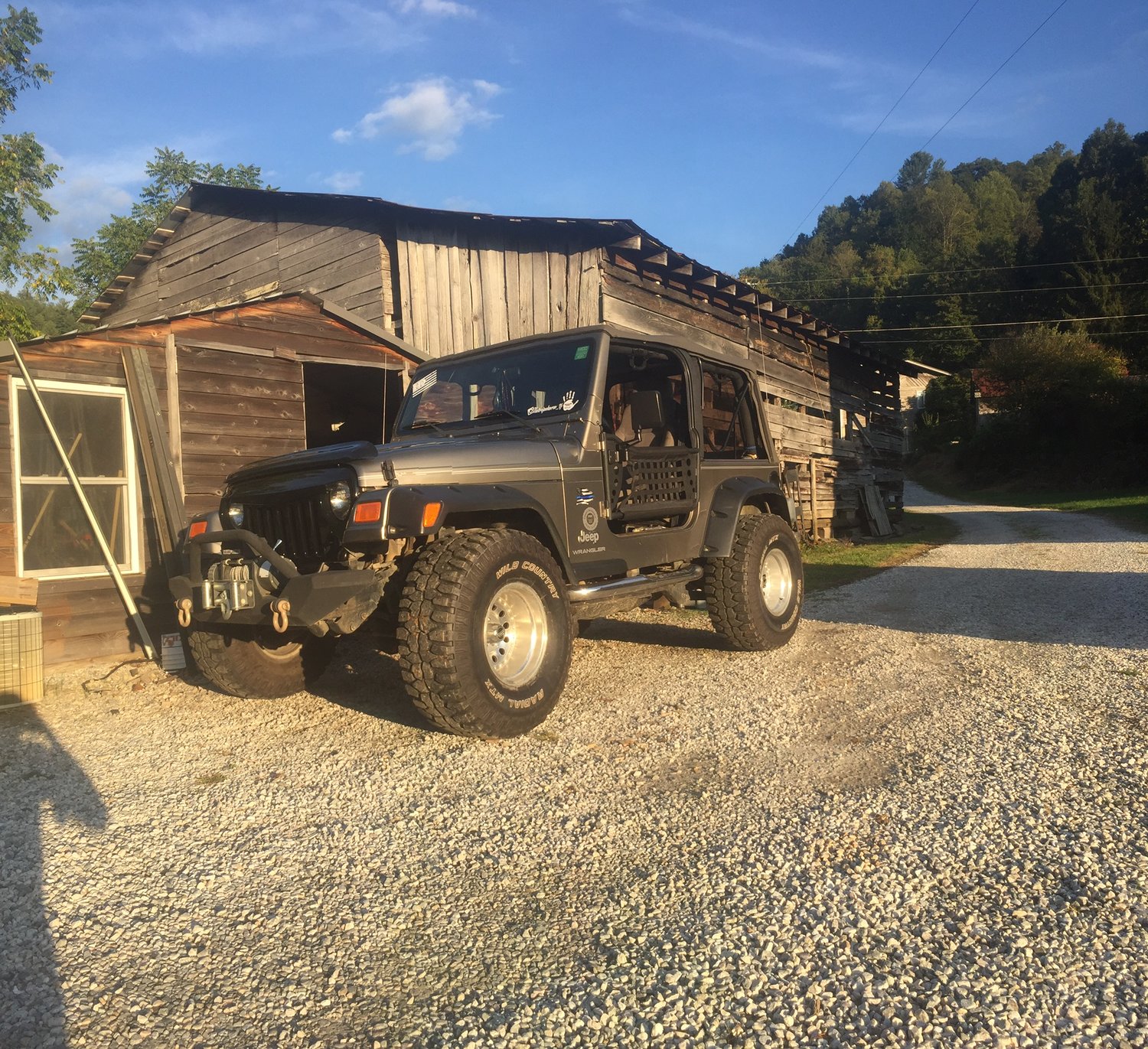 Body Armor TJ-6137 Gen III Front Trail Doors for 97-06 Jeep