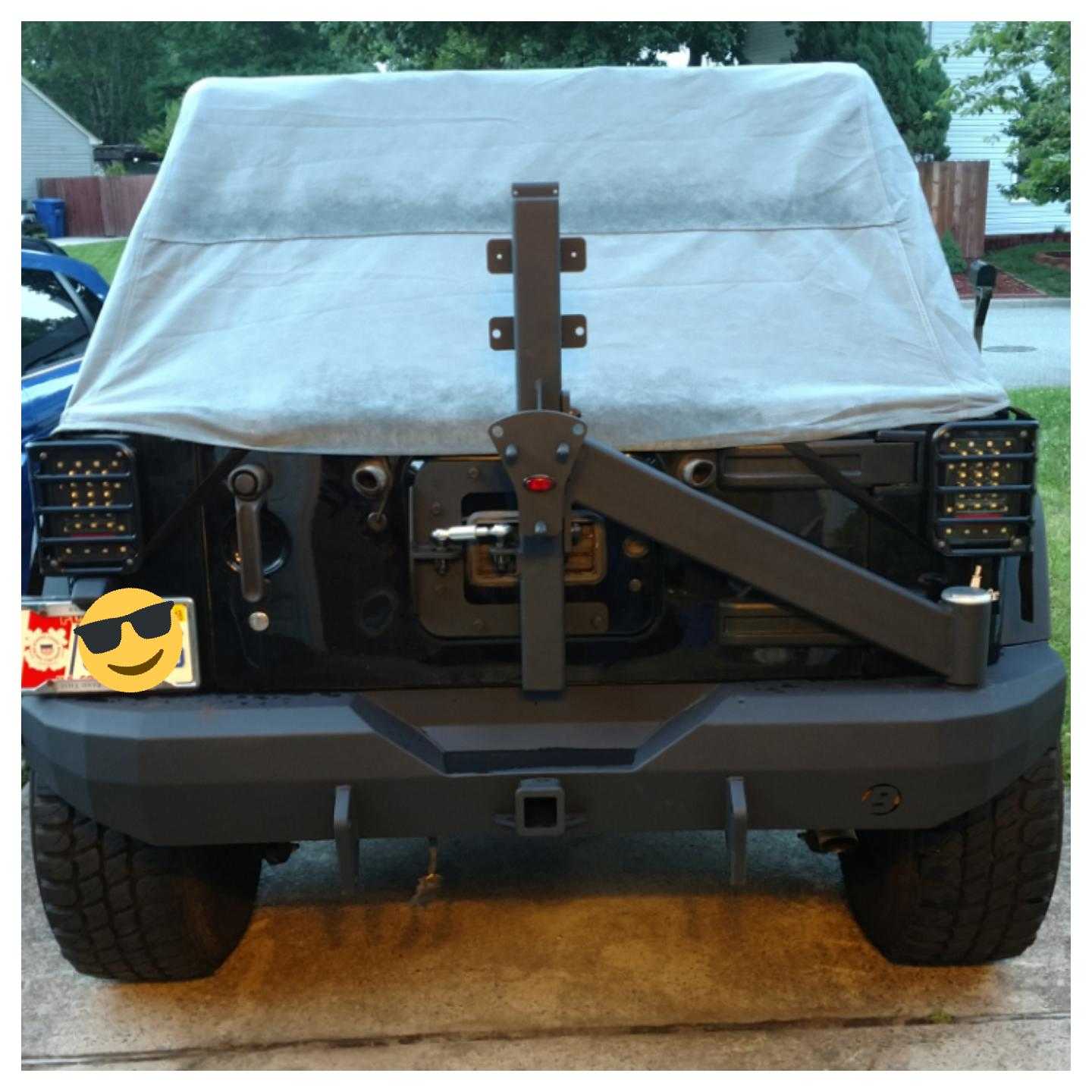 Bestop HighRock 4x4 Rear Bumper with Tire Carrier for 0718 Jeep