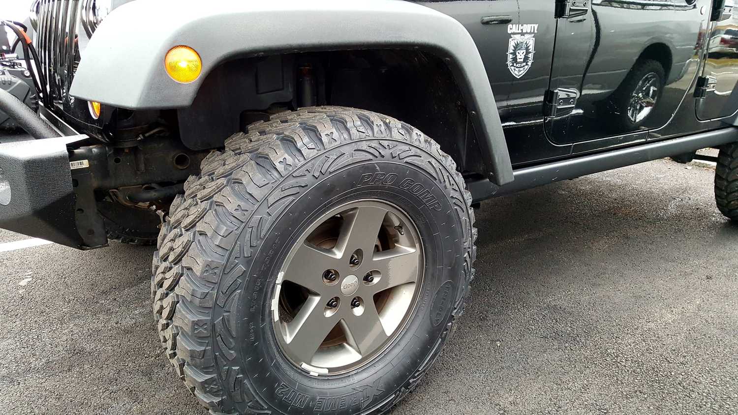 Pro Comp Xtreme MT2 Mud Terrain Tire Quadratec