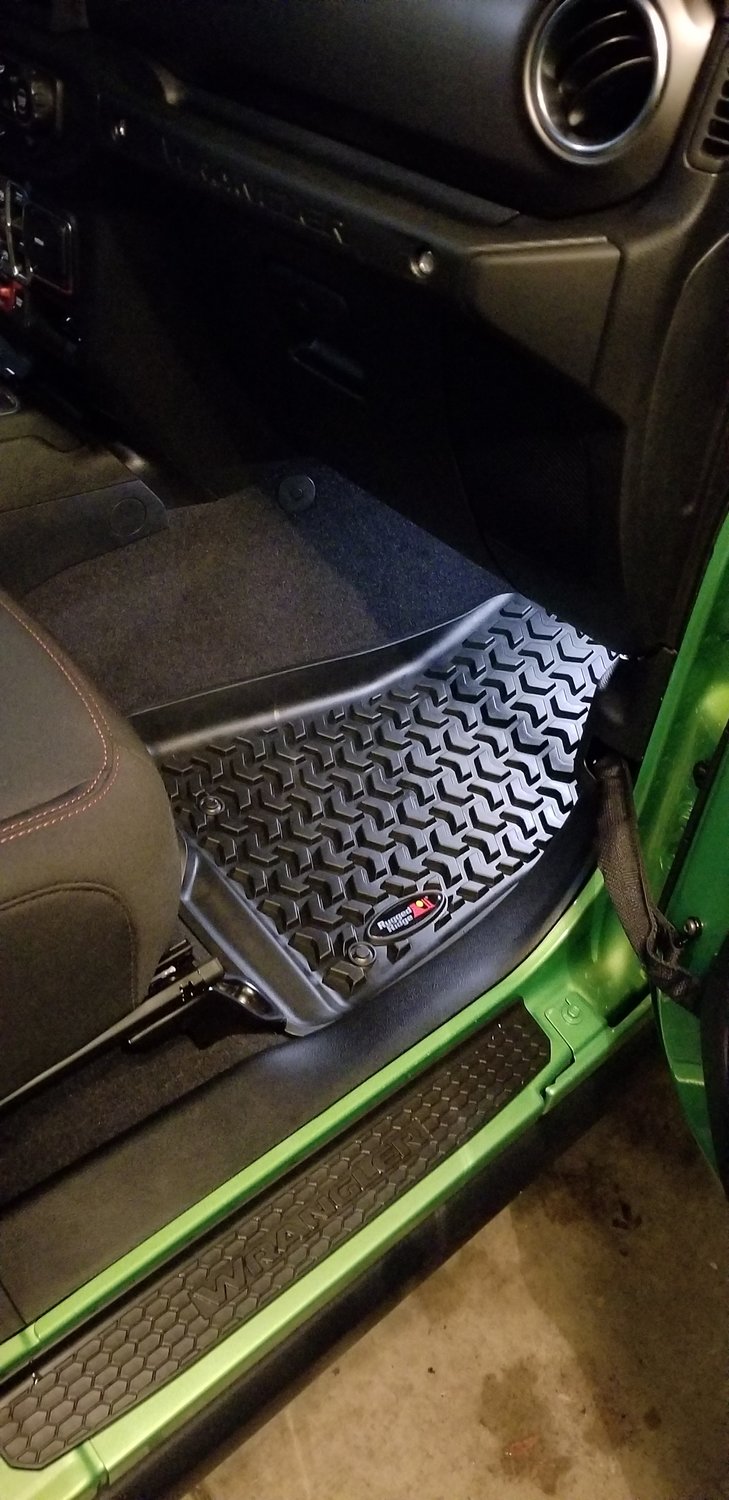 Rugged Ridge 12920 36 Front Floor Liners For 18 20 Jeep