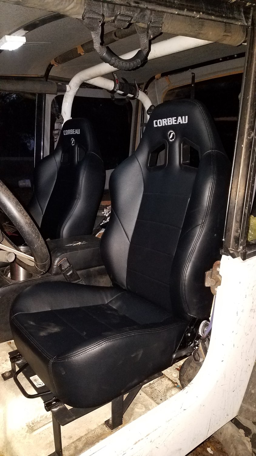 Corbeau Baja XRS Reclining Suspension Seat Pair for 76 18 Jeep Wrangler YJ TJ JK Unlimited CJ 7 CJ 8 Scrambler Quadratec
