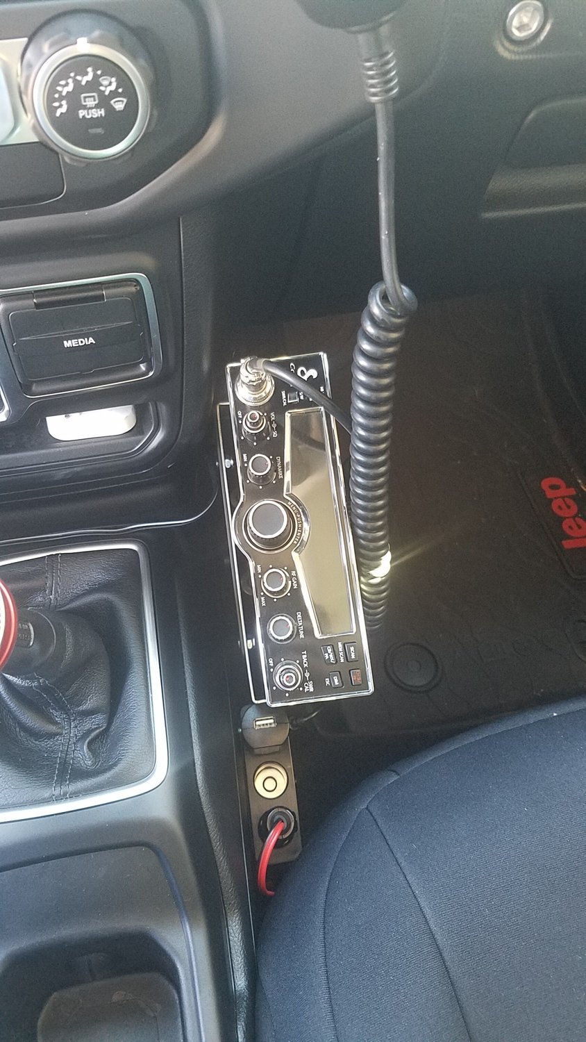 Quadratec JKCBMU Quick Disconnect CB Radio Mount for 1118 Jeep