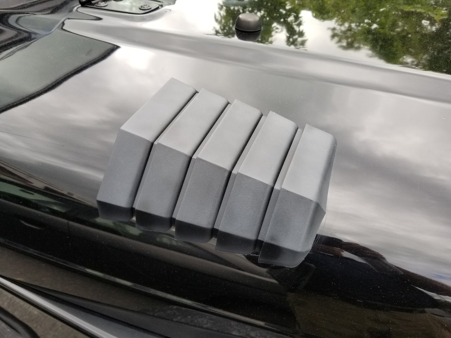 Daystar KJ71042BK Hood Vents for 8706 Jeep Wrangler YJ, TJ & Unlimited