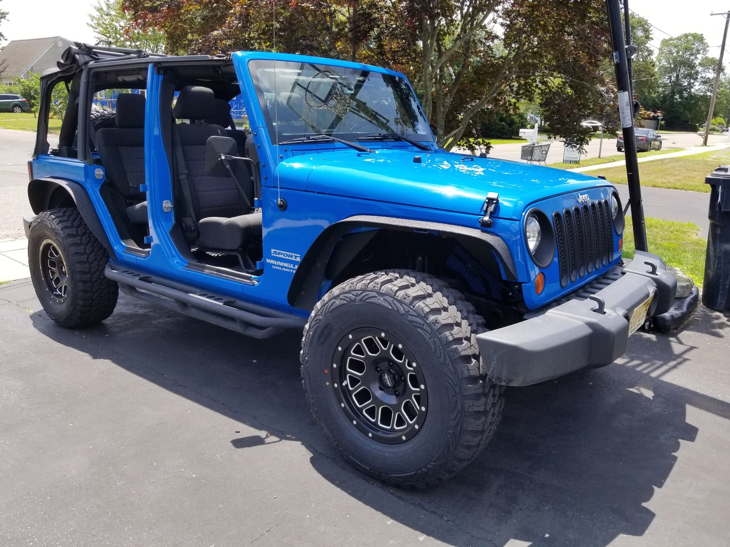 Pro Comp Series 40 Vertigo Wheel & Tire Package for 0718 Jeep Wrangler