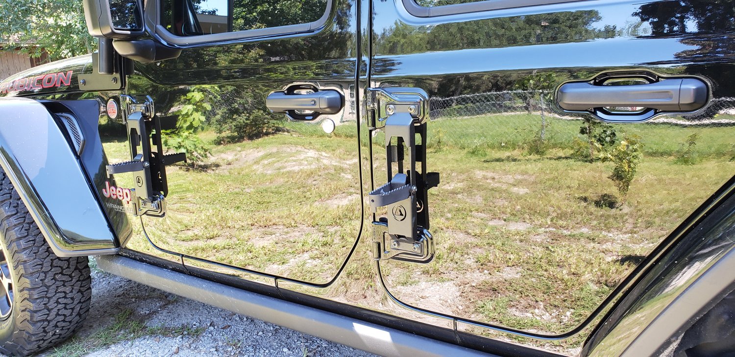 Smittybilt 7630 SMI Atlas Door Step for 07-23 Jeep Wrangler JK, JL