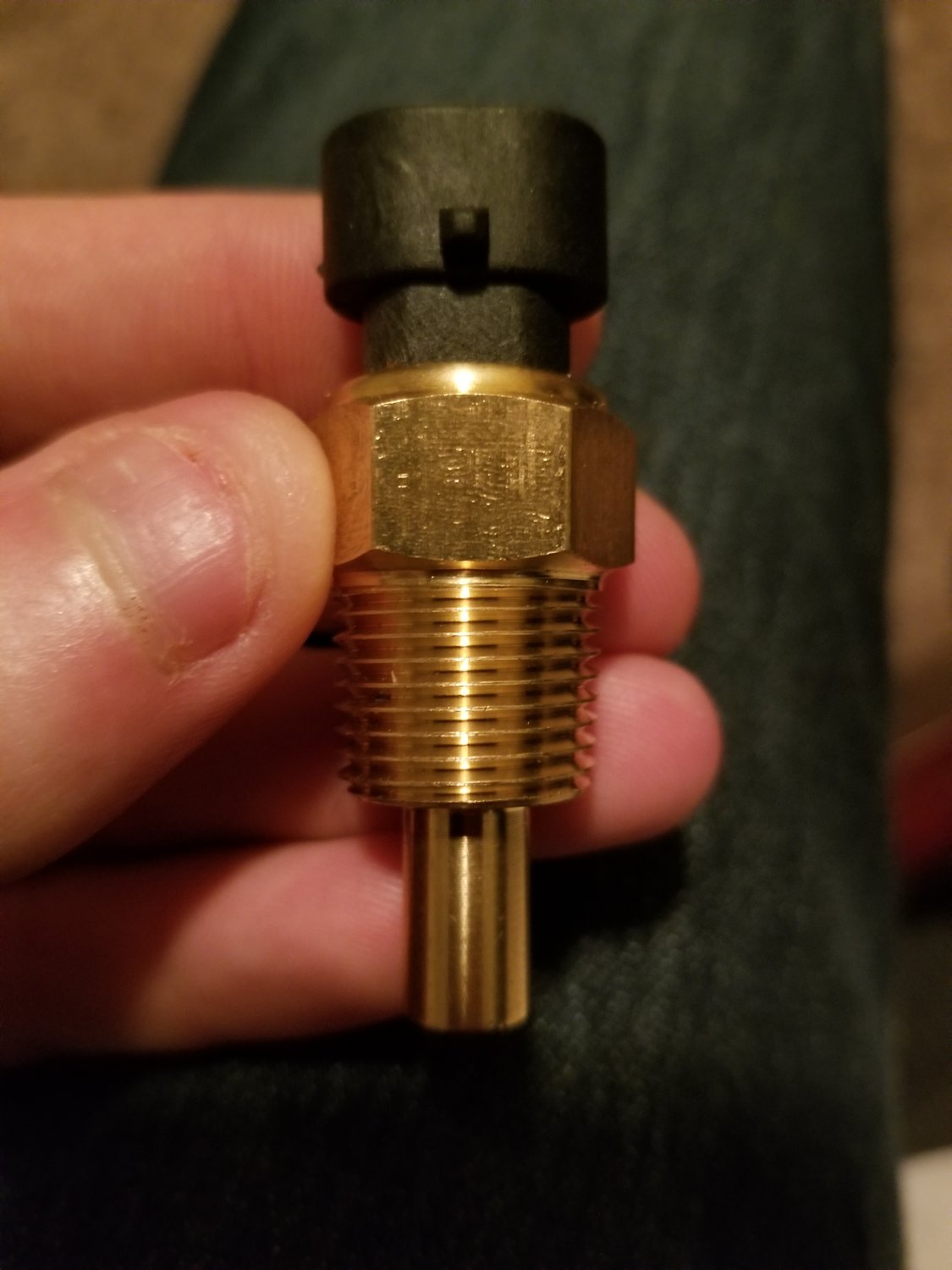 Crown Automotive 33004281 Coolant Temperature Sensor for 9197 Jeep