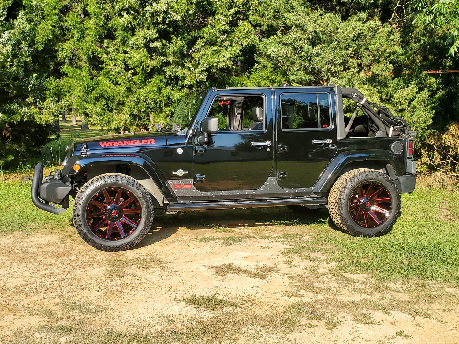 Fuel® OffRoad Contra Wheel for 0720 Jeep Wrangler JK, JL and Gladiator JT in Gloss Black with