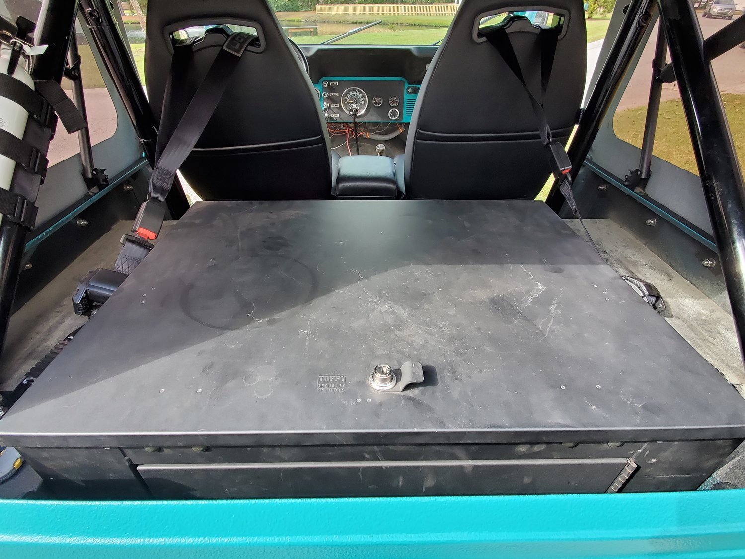 Tuffy 04601 Jumbo Security Storage Trunk for 7606 Jeep CJ & Wrangler