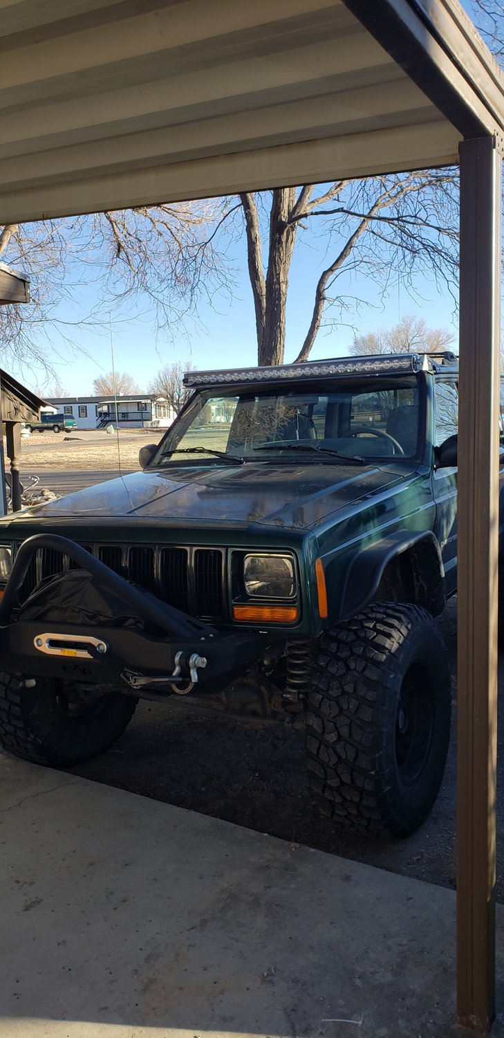 Quadratec J5 LED Light Bar Kit with Windshield Mounting Brackets for 84