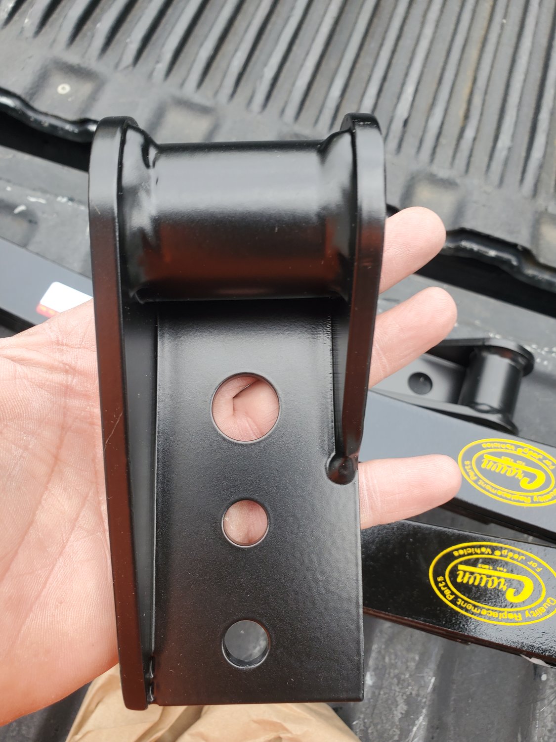 Mountain OffRoad 7686FSH25YJ MORE Front Shackle Hangers for 7686 Jeep