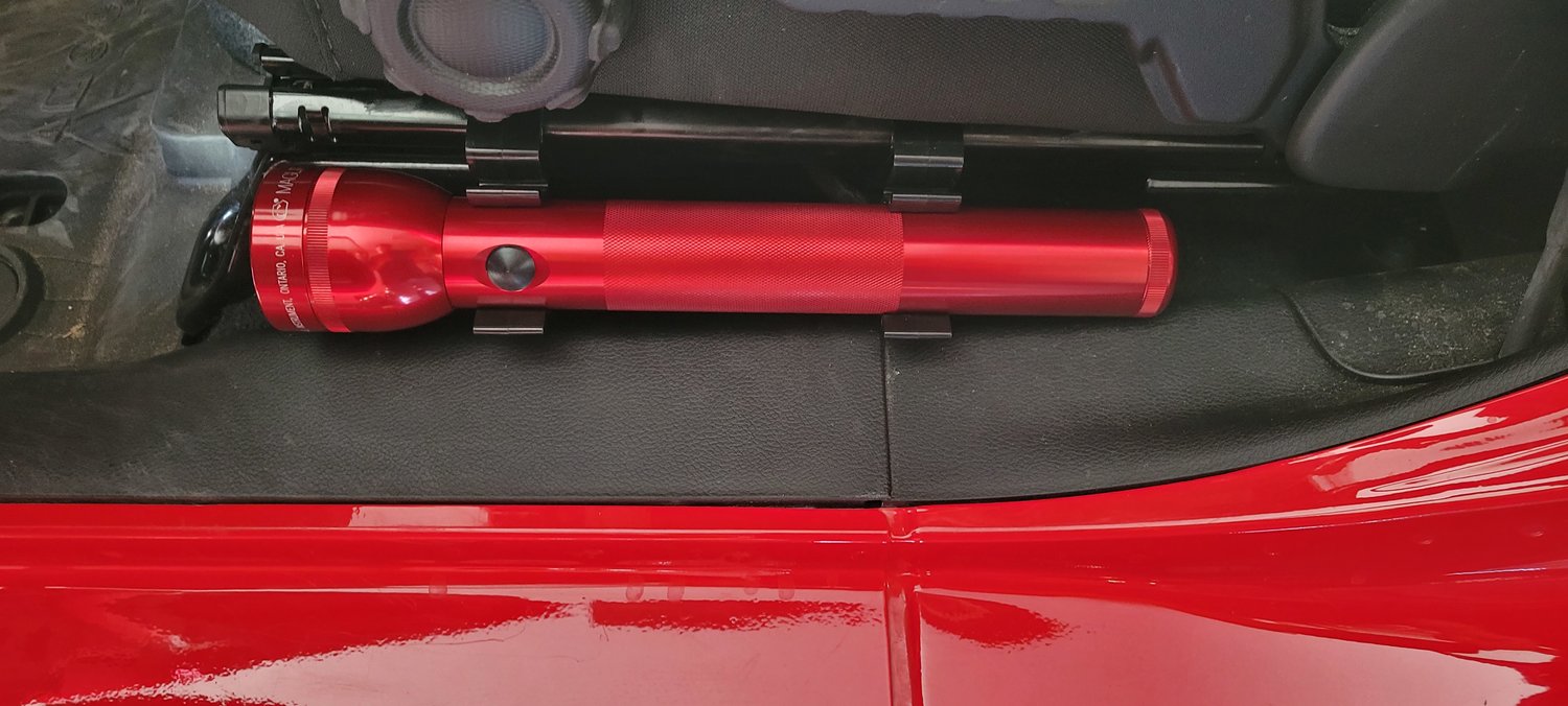 Quadratec Flashlight Holder for 1822 Jeep Wrangler JL Unlimited & Gladiator JT Quadratec