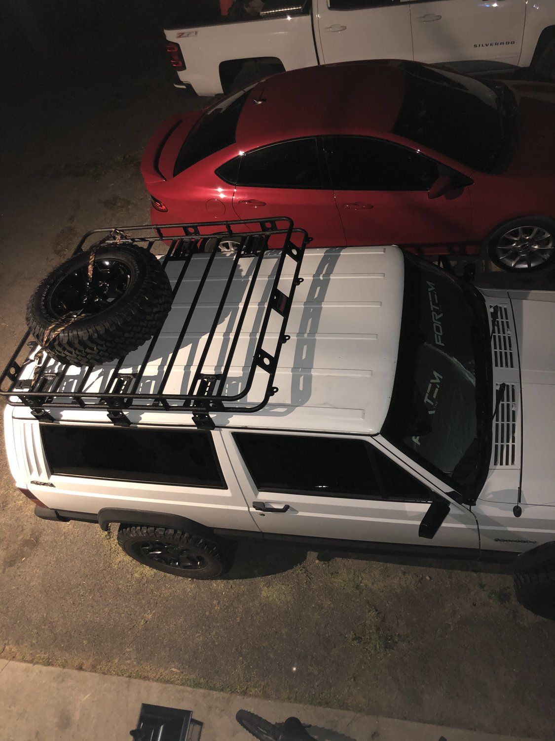 Smittybilt Defender Roof Rack for 8401 Jeep Cherokee XJ with Rain