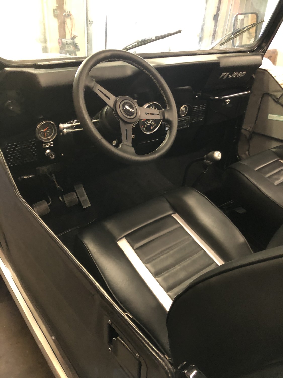 Grant 1160 Collectors Steering Wheel Grant 1160 Collectors Steering Wheel