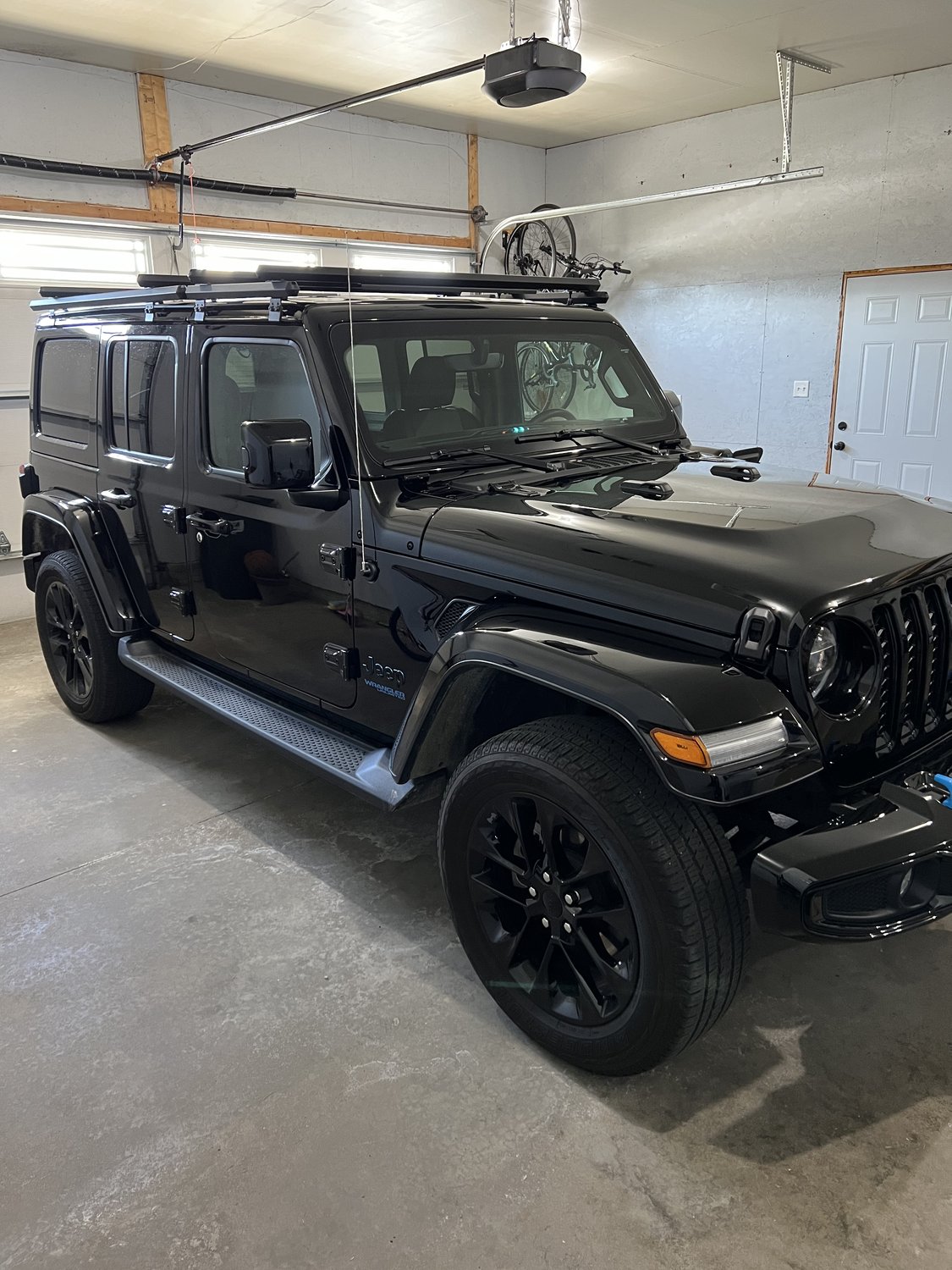 Deezee shop roof rack
