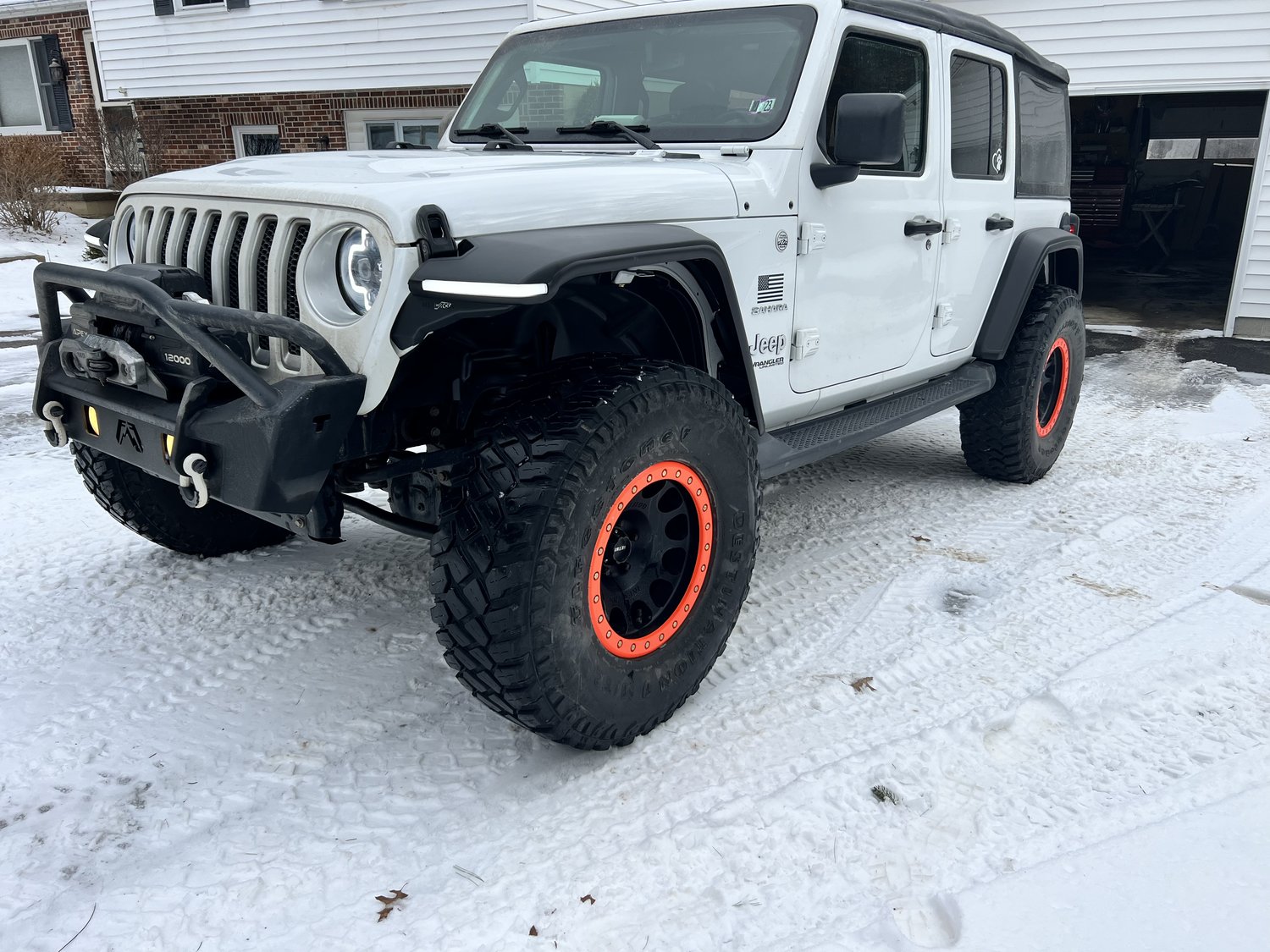 Bushwacker HyperForm Fender Flares for 1823 Jeep Wrangler JL Quadratec