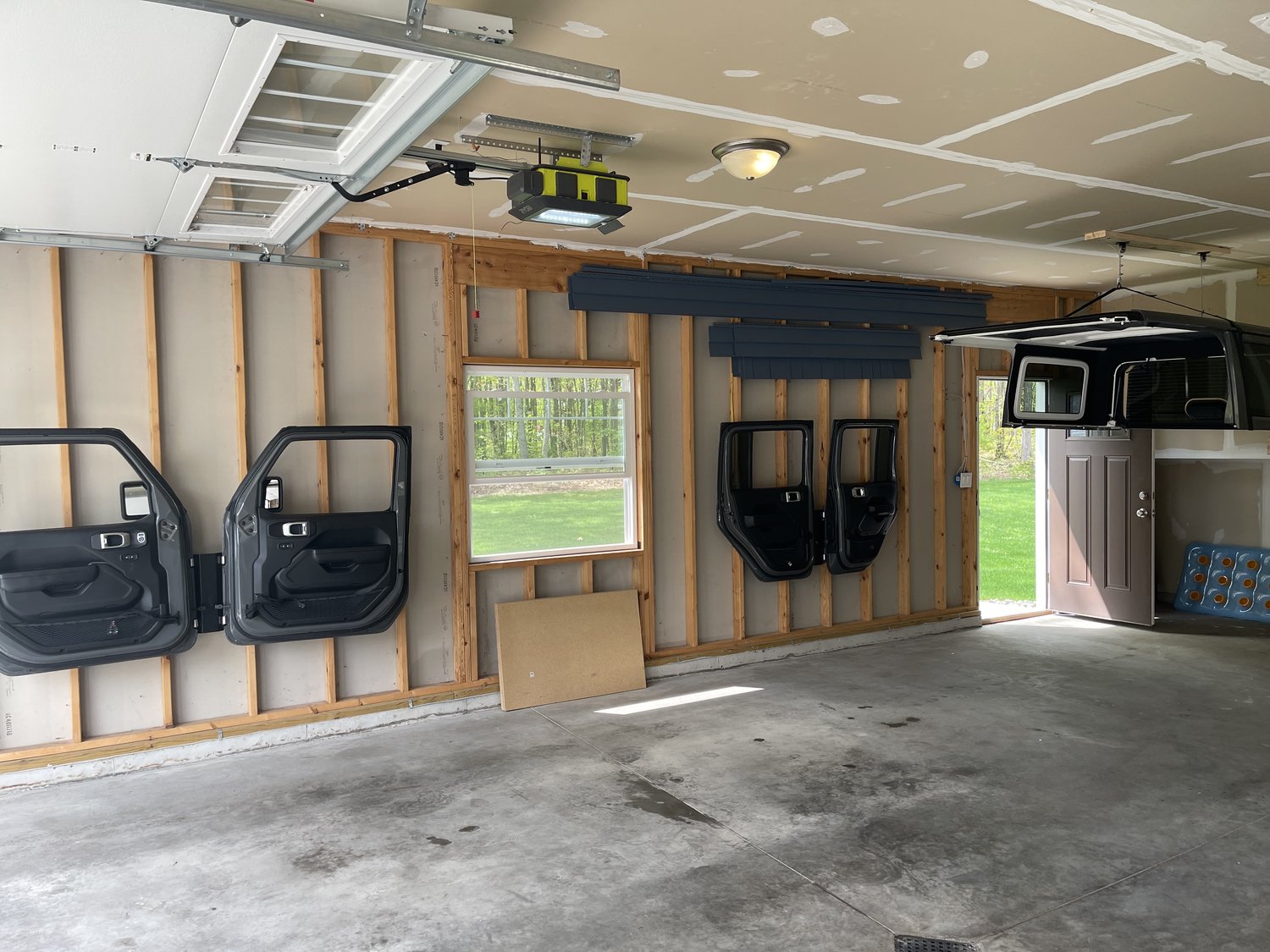 Quadratec Door Storage Hanger for 7624 Jeep Wrangler, Gladiator, & CJ