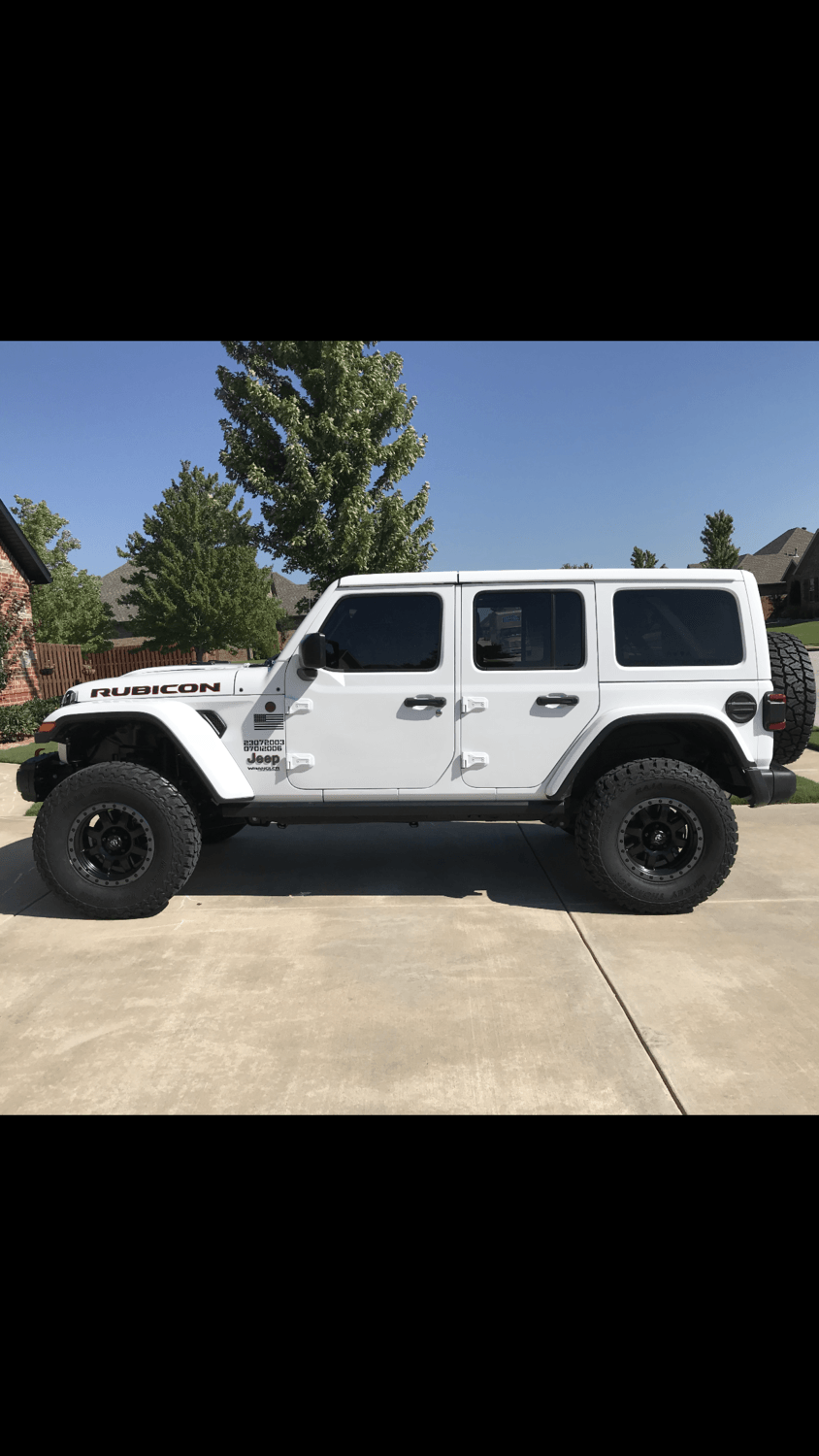 ReadyLift Suspension 2.5" SST Lift Kit for 1823 Jeep Wrangler JL Quadratec