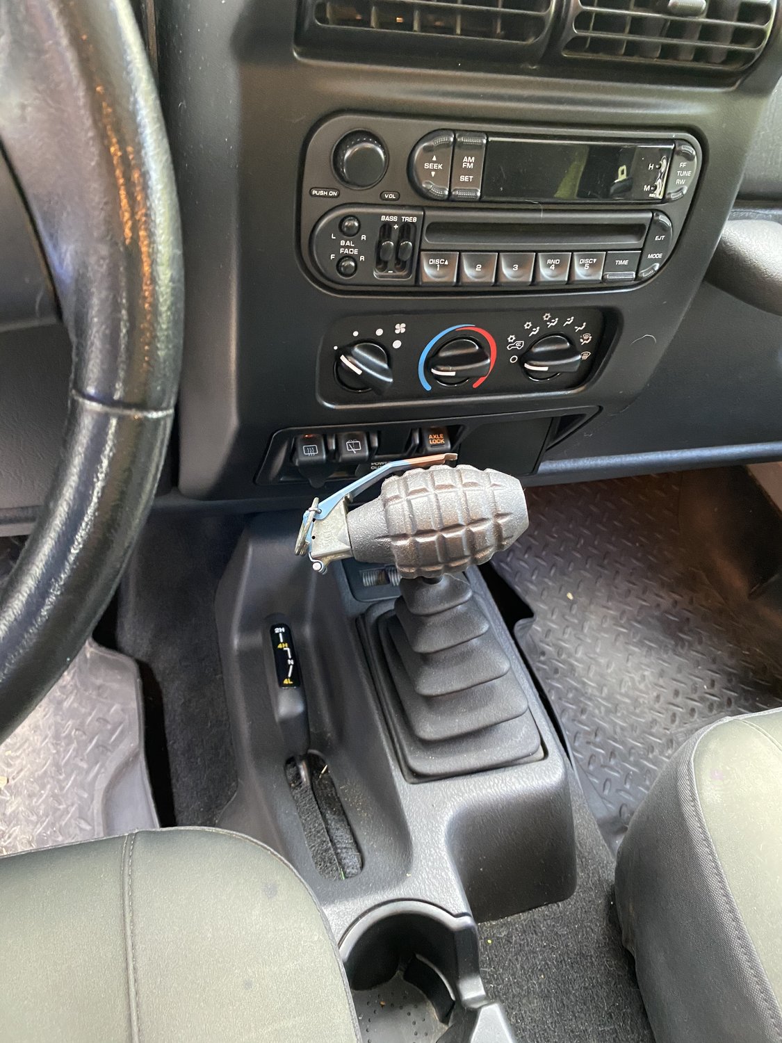 RockNob RNU200 WWII Style Pineapple Grenade Shift Knob Quadratec