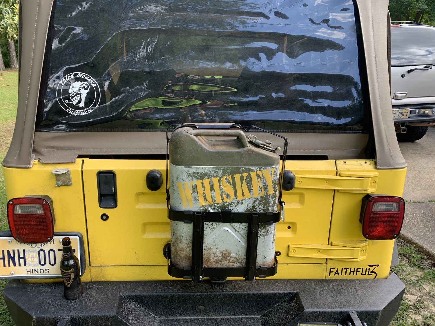 Smittybilt 2798 Jerry Can Bracket Quadratec