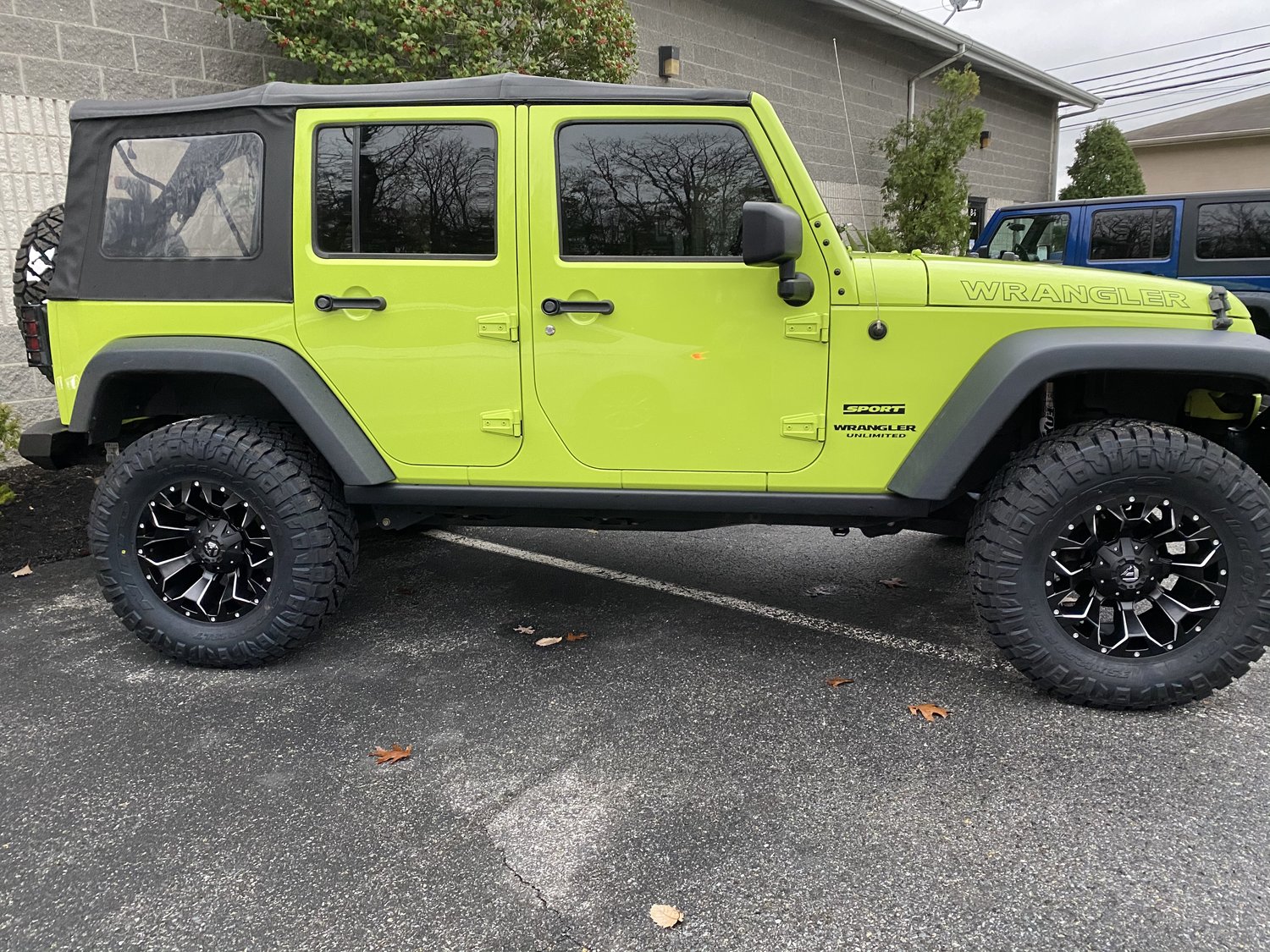 Fuel® OffRoad Assault Wheel for 0720 Jeep Wrangler JL, JK & Gladiator JT Quadratec