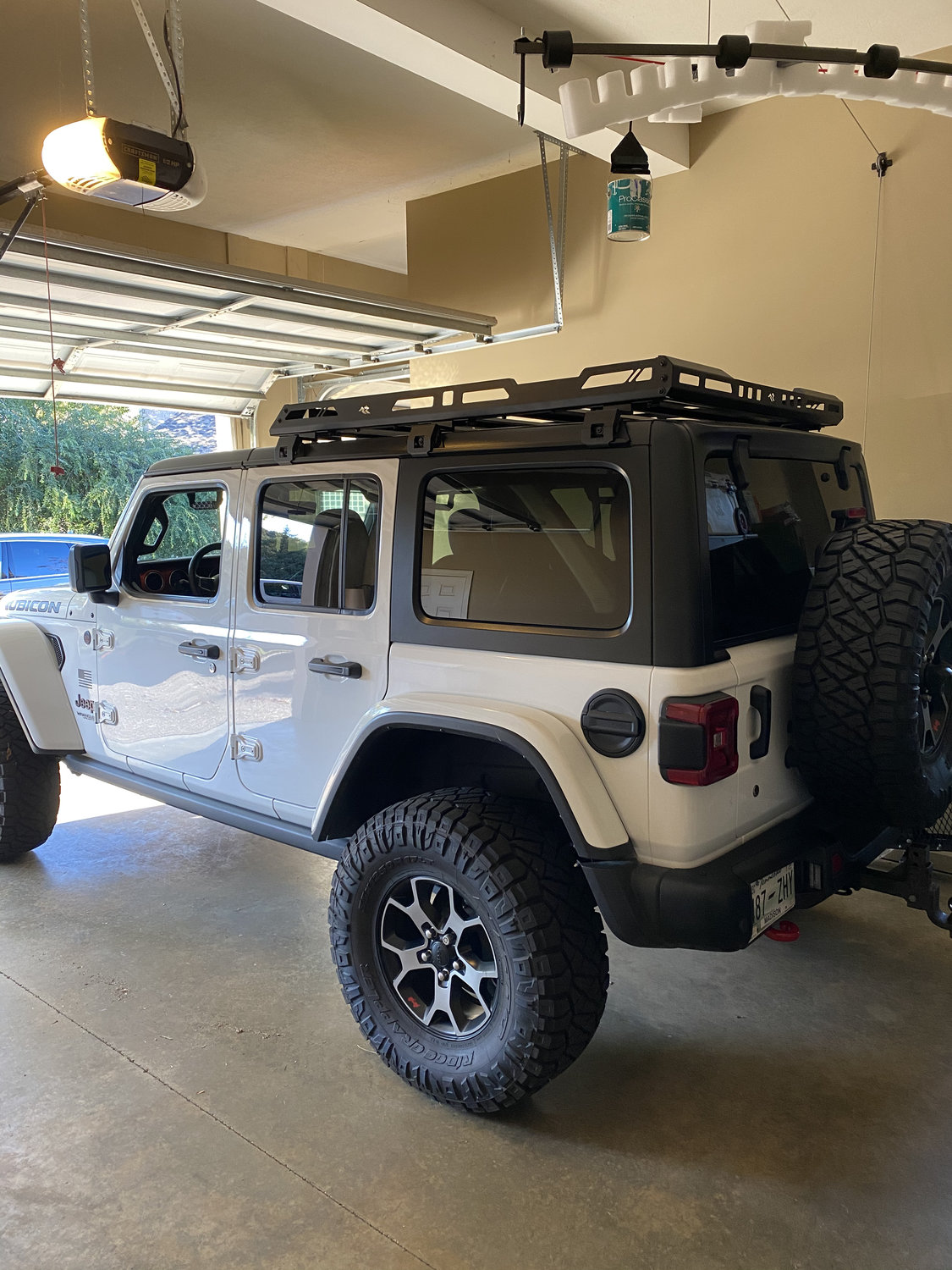 Rugged Ridge 11703.04 Roof Rack with Basket for 18 20 Jeep Wrangler JL Unlimited Quadratec