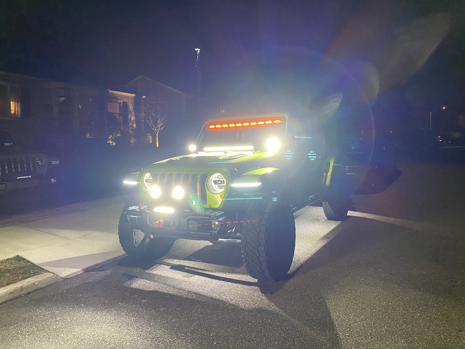 Quadratec LED Interior Mount 50” Stealth Light Bar for 1823 Jeep Wrangler JL & Gladiator JT