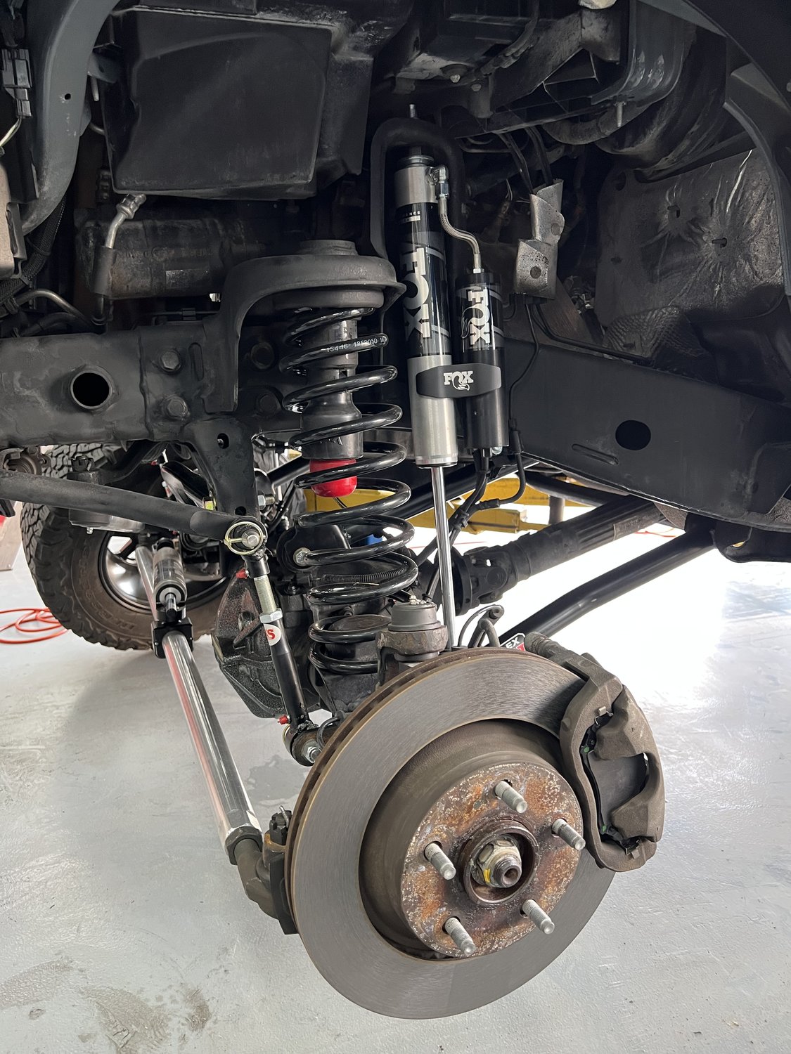 Fox® Racing Shox Front 2.0 Performance Series Remote Reservoir Shock