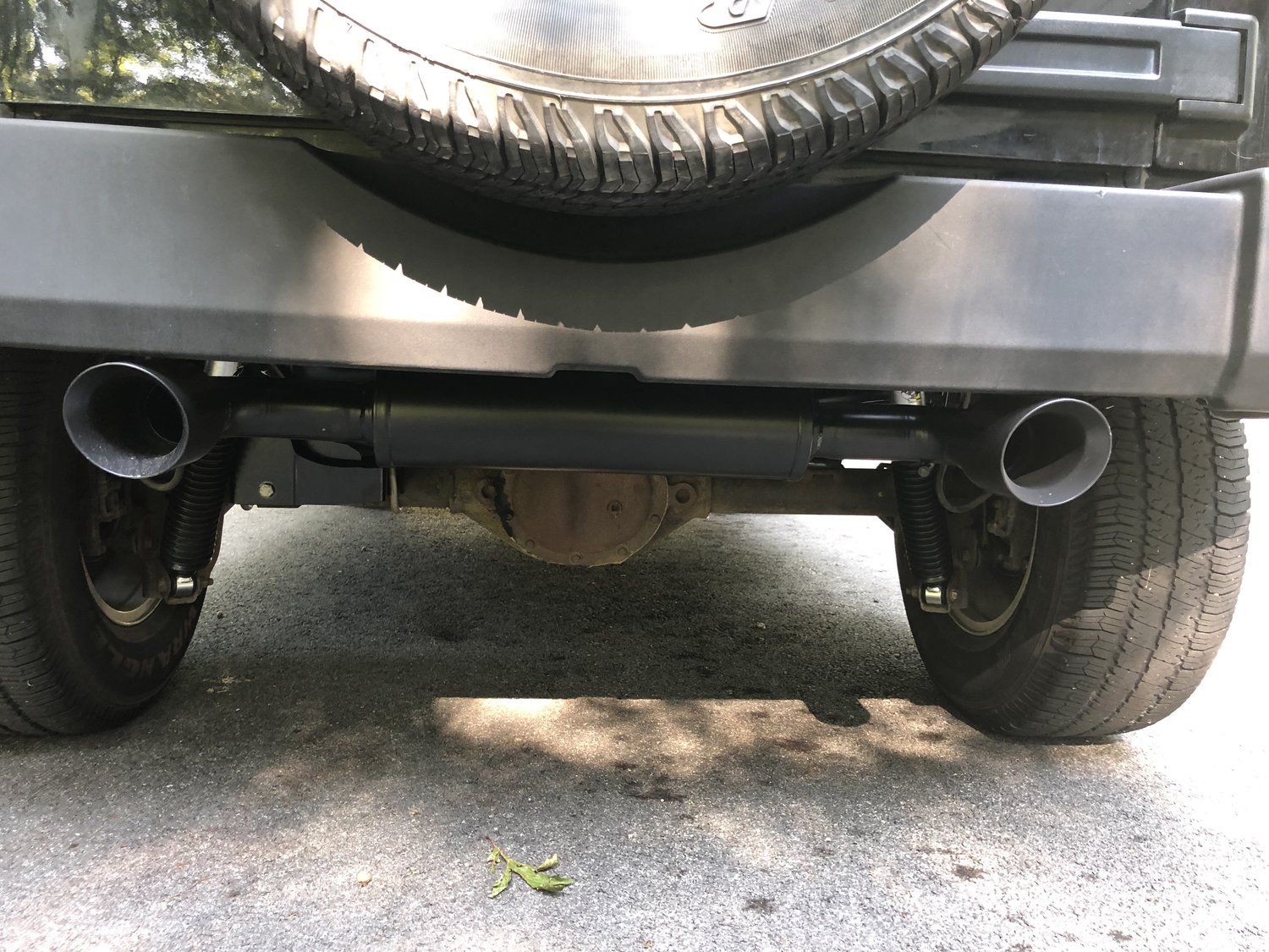 Magnaflow 15160 Street Series Axle Back Exhaust System for 0718 Jeep