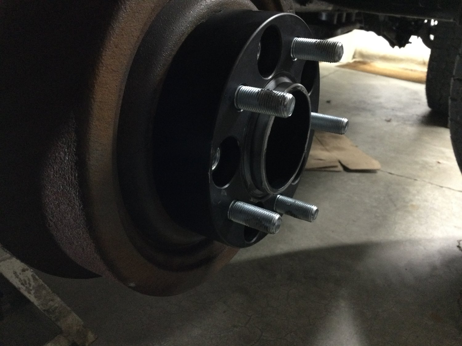 Quadratec 1.5" Wheel Spacer Kit for 8406 Jeep Wrangler YJ, TJ, & Cherokee XJ Quadratec