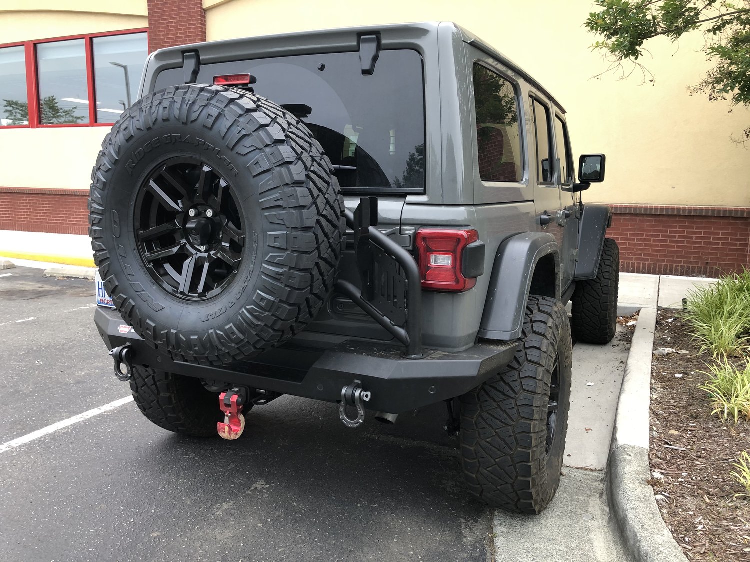 WARN Elite Series Rear Bumper for 1820 Jeep Wrangler JL Quadratec