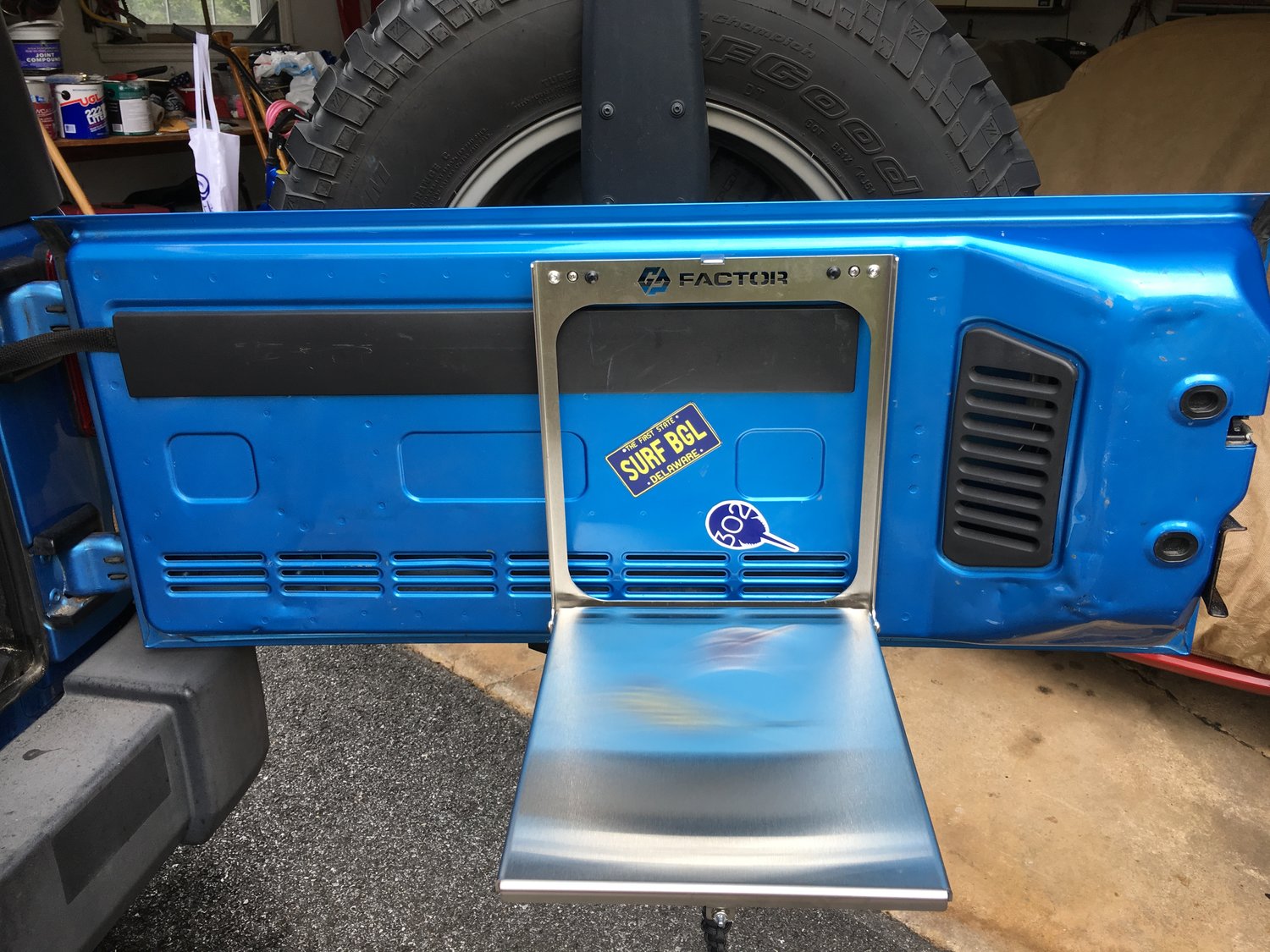 GP Factor StainlessSteel Folding Tailgate Table for 0718 Jeep