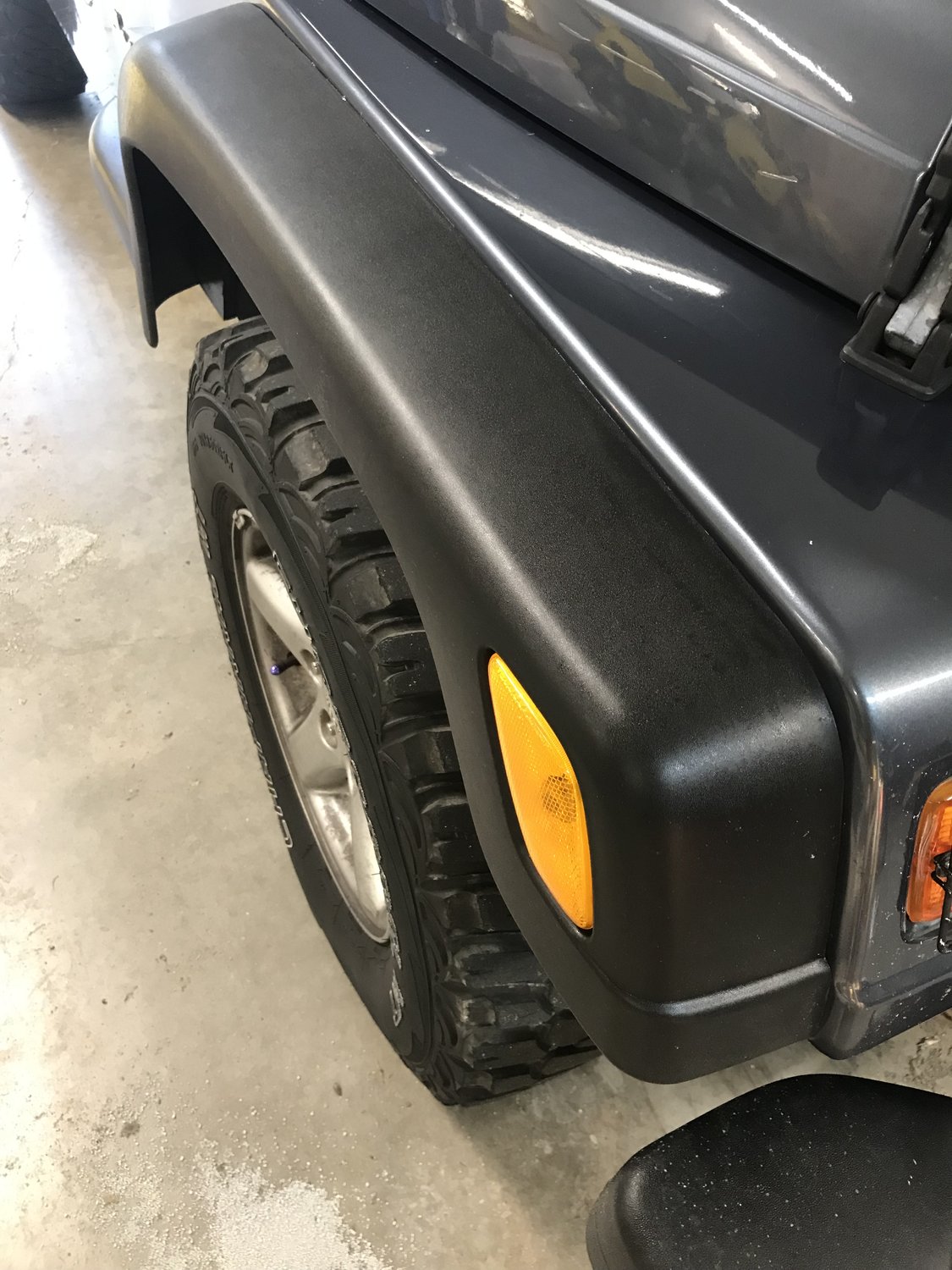 Crown Automotive 55254918K6 Original Replacement Style 6 Piece Fender Flare Set for 9706 Jeep