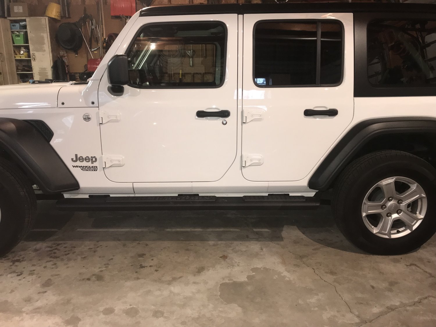 Mopar 82215329AB Tubular Side Steps for 1824 Jeep Wrangler JL