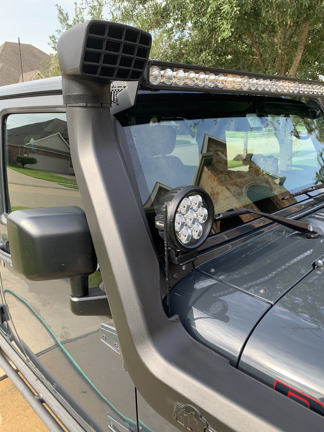 Quadratec 6" Round LED Lights with Wiring Harness & Windshield Mount