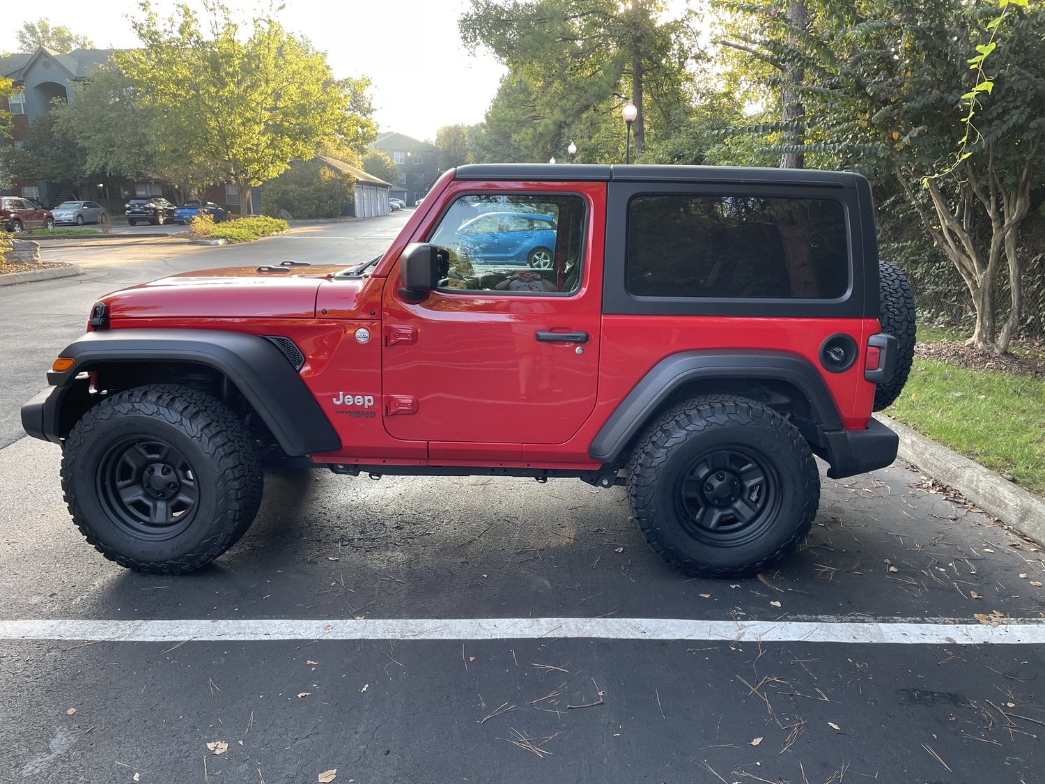 TACTIK D Window Classic Wheel In 17x9 With 4.75in Backspace For 07-20+ Jeep Wrangler JK, JL And Gladiator JT 92615.2503