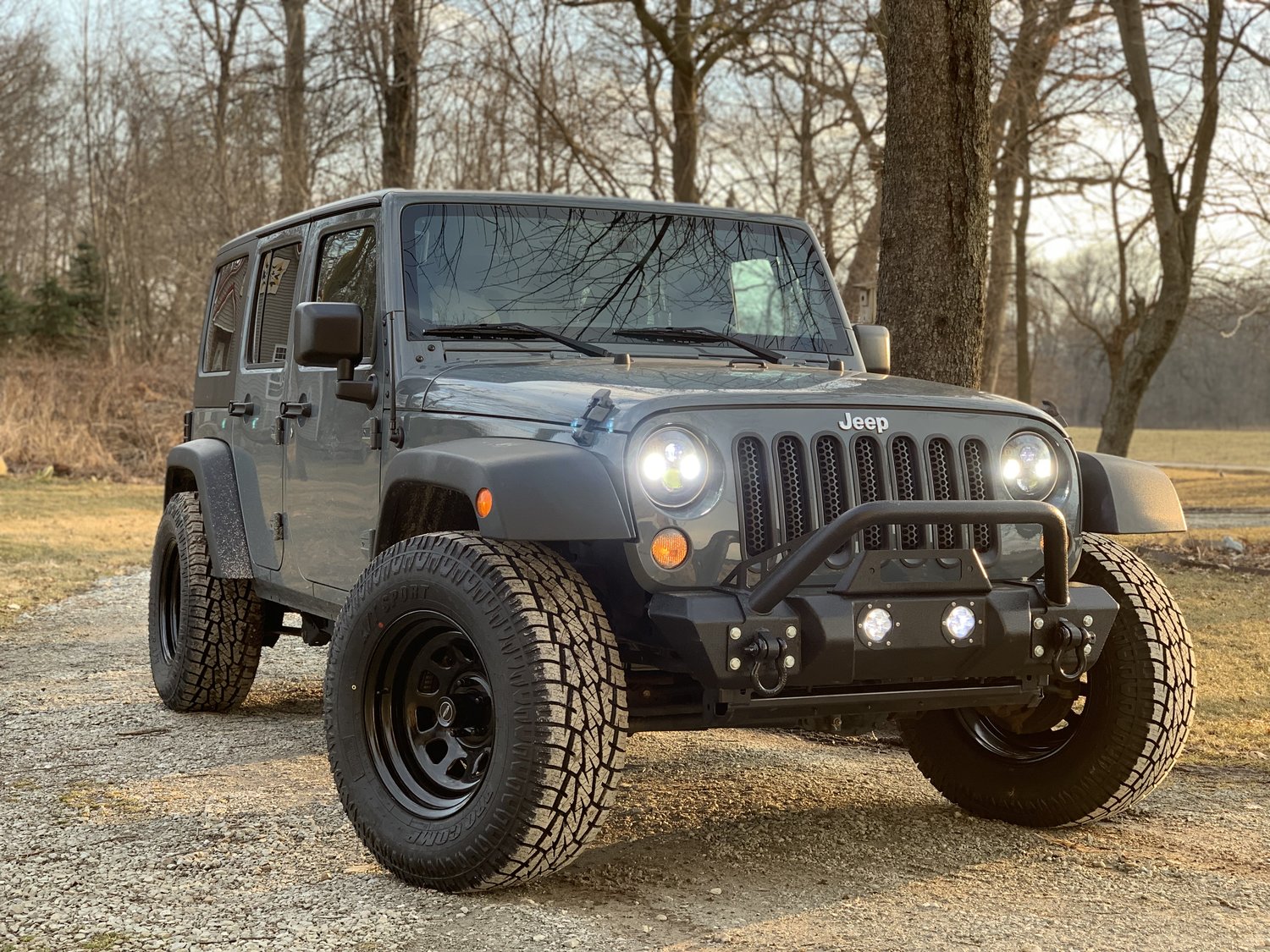 Dv8 Offroad Fbshtb 11 Fs 11 Front Stubby Winch Bumper With